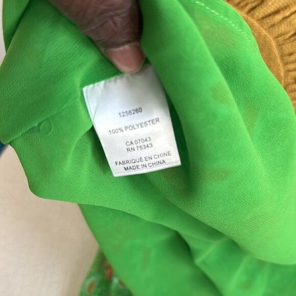 Joie Green Floral Blouse M - Picture 6 of 7